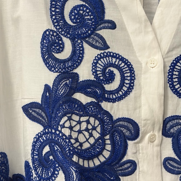 Zara White Blouse with Blue Embroidery - Picture 9 of 12